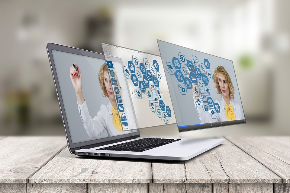 Nové trendy v hi-tech: Kde směřuje náš svět